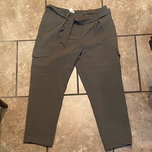 Chico's Olive Ankle Cargo Pants